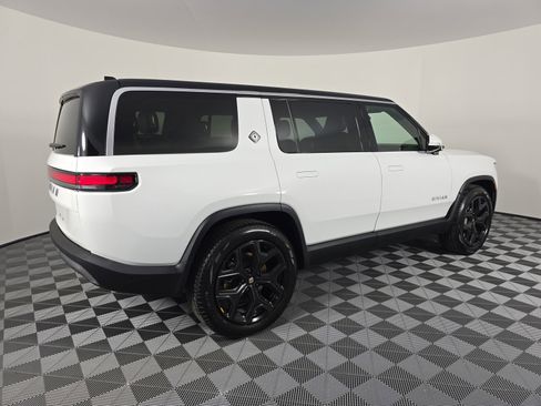 Used 2023 Rivian R1S Adventure AWD/4WD image 5