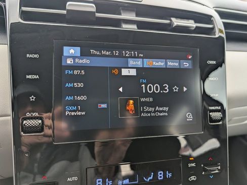 Used 2024 Hyundai Tucson SEL image 25