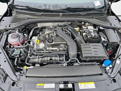 New 2026 Volkswagen Jetta SE FWD image 12