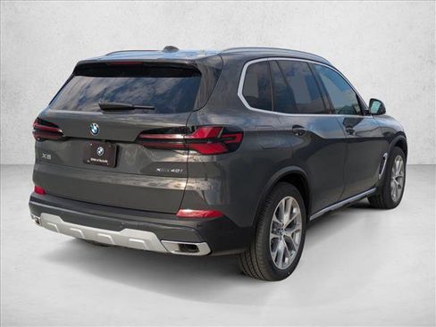 Used 2026 BMW X5 xDrive40i w/ Climate Comfort Package AWD/4WD image 2