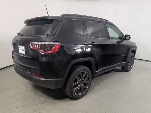 New 2026 Jeep Compass Limited w/ Sun, Sound & Navigation Group image 8