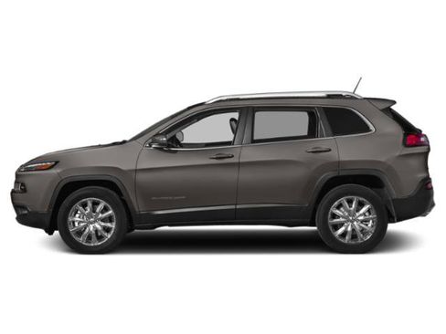 Used 2015 Jeep Cherokee Limited w/ Luxury Group FWD image 3