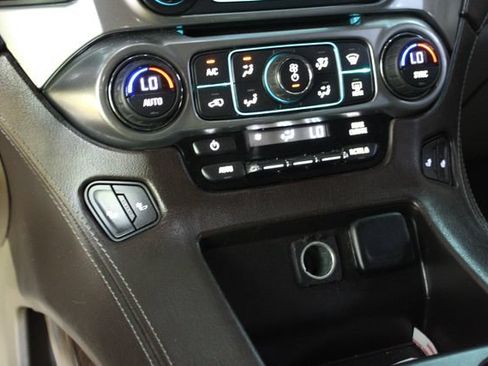 Used 2015 Chevrolet Tahoe LT AWD/4WD image 19