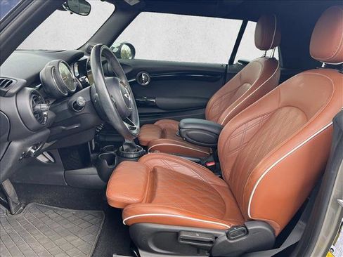 Used 2016 MINI Cooper Convertible image 10