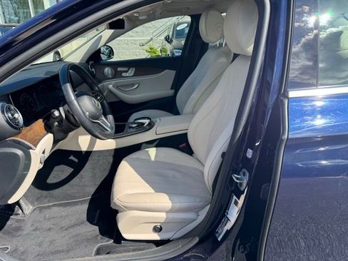Used 2020 Mercedes-Benz E 350 4MATIC Sedan image 11