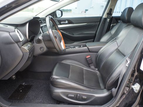 Used 2020 Nissan Maxima Platinum w/ Reserve Package image 16