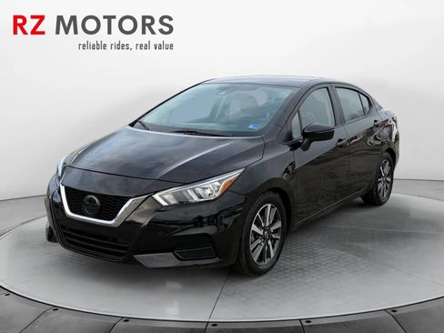 Used 2021 Nissan Versa SV image 1