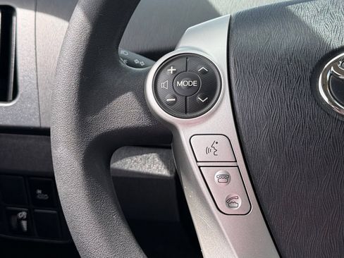 Used 2014 Toyota Prius Three w/ Solar Roof Package image 22