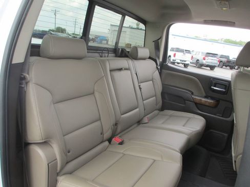 Used 2018 GMC Sierra 1500 SLT AWD/4WD image 26