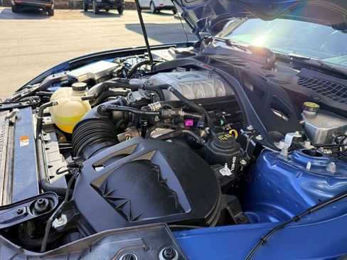 Used 2021 Ford Mustang Shelby GT500 w/ Technology Package image 38