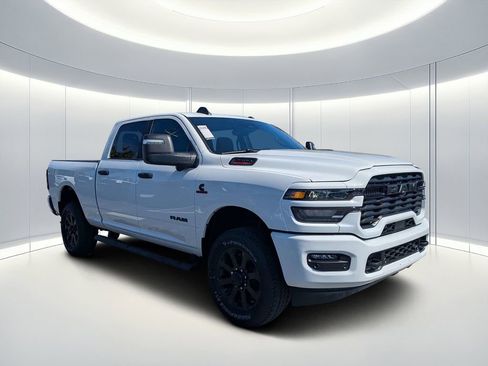 New 2026 RAM 2500 Big Horn AWD/4WD image 2