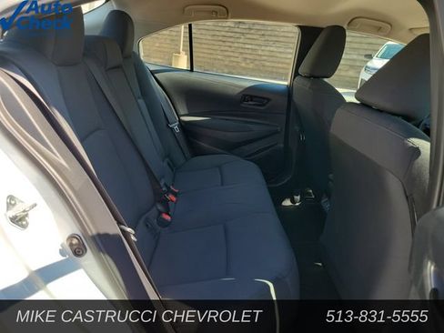 Used 2024 Toyota Corolla LE FWD image 27