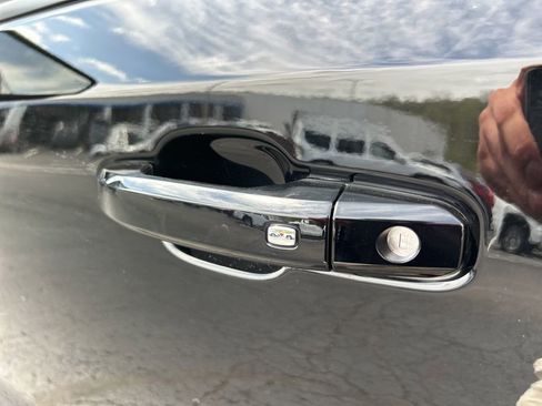 Used 2025 Chevrolet Silverado 1500 High Country w/ Midnight Edition image 18