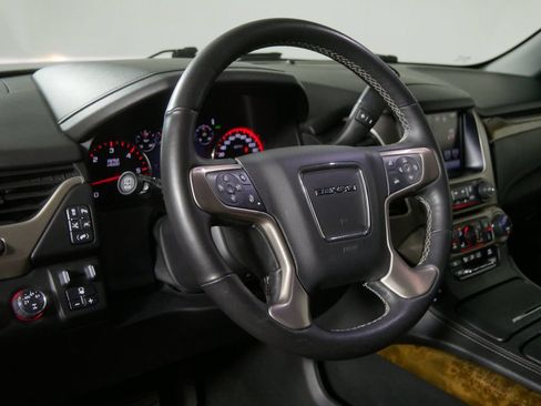 Used 2016 GMC Yukon Denali w/ Open Road Package AWD/4WD image 12