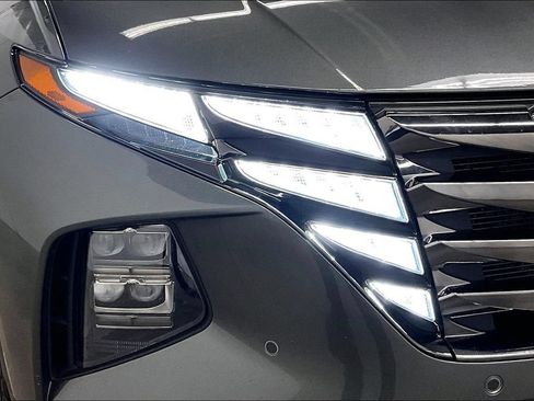 Used 2023 Hyundai Tucson Limited AWD/4WD image 31