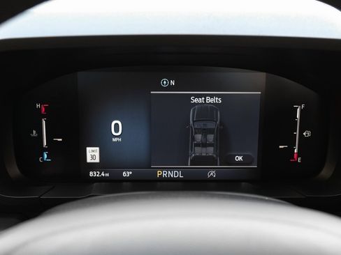 Used 2025 Ford Maverick Lariat w/ 4K Tow Package image 22