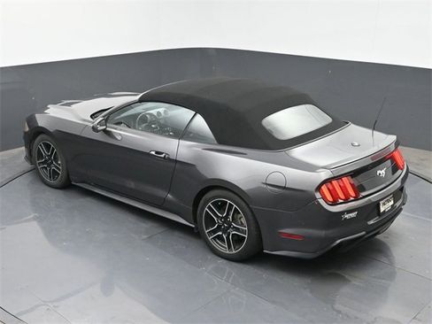 Used 2020 Ford Mustang Premium image 29