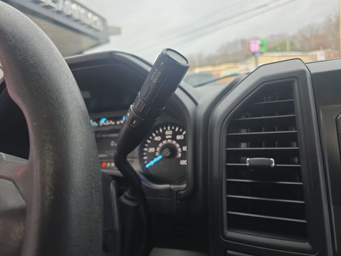 Used 2020 Ford F150 XL w/ Equipment Group 101A Mid image 23