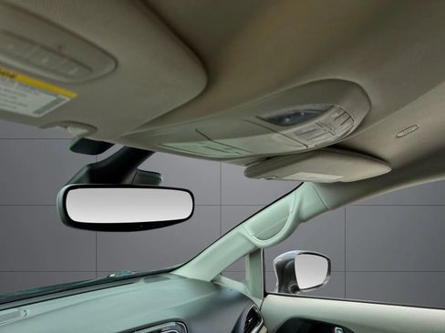 Used 2022 Chrysler Pacifica Touring-L FWD image 42