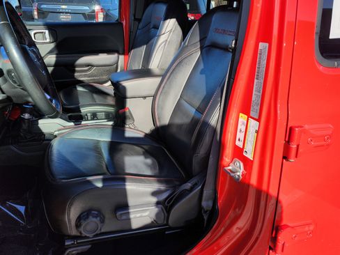 Used 2018 Jeep Wrangler Unlimited Rubicon image 22