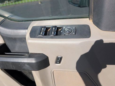 Used 2022 Ford F350 XL w/ Power Equipment Group AWD/4WD image 14