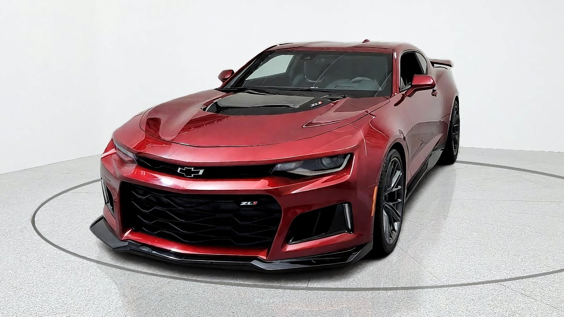 Used 2021 Chevrolet Camaro ZL1 RWD image 8