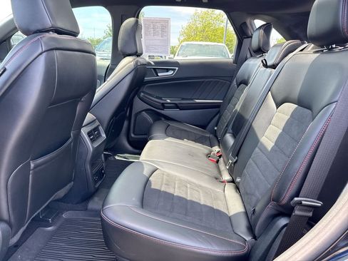 Used 2022 Ford Edge ST-Line AWD/4WD image 23