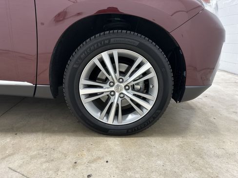 Used 2015 Lexus RX 450h AWD image 19