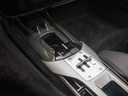 Used 2025 Ferrari 12Cilindri RWD image 22