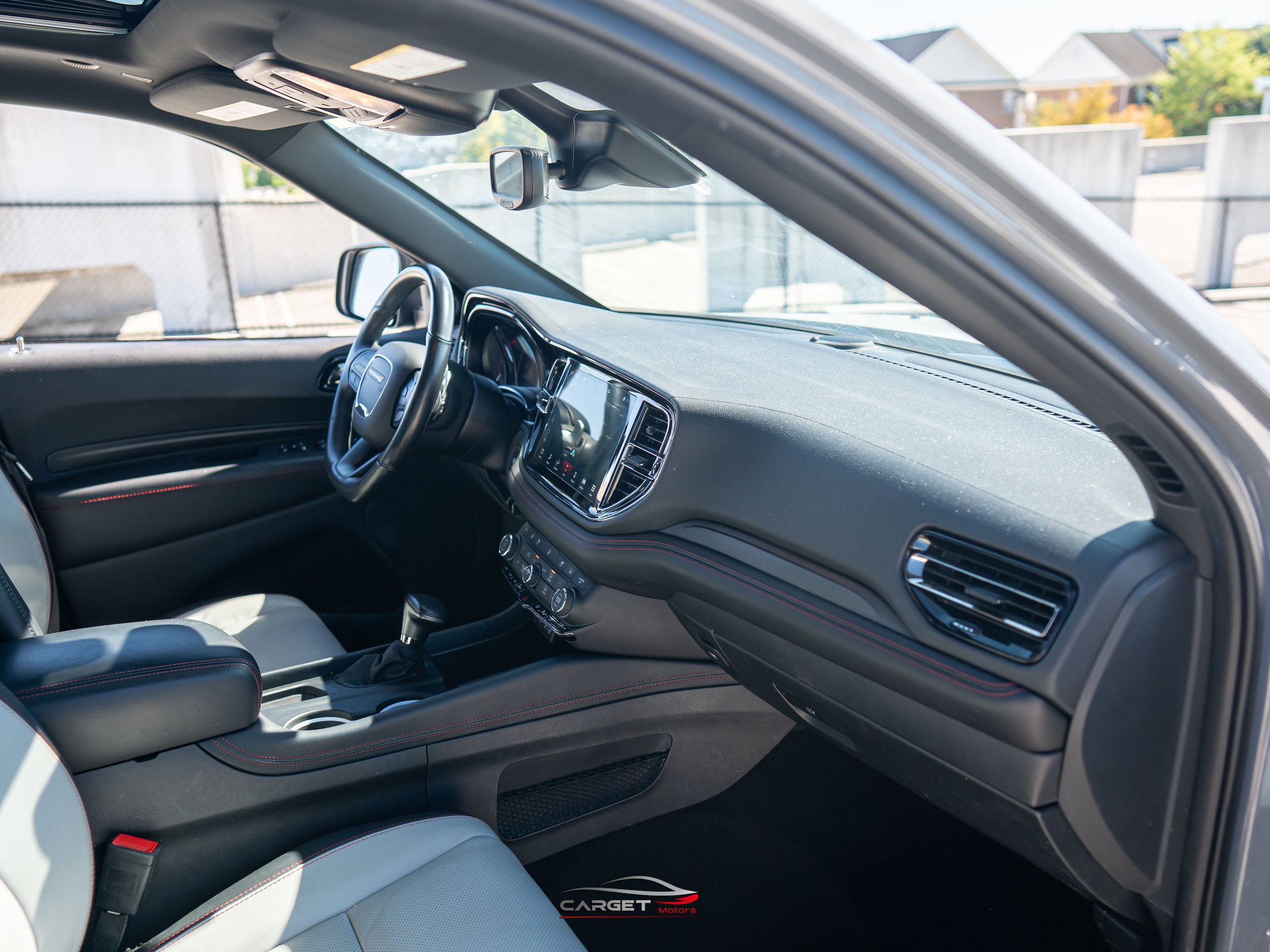 Used 2023 Dodge Durango R/T w/ Tow 'N Go Package AWD/4WD image 15