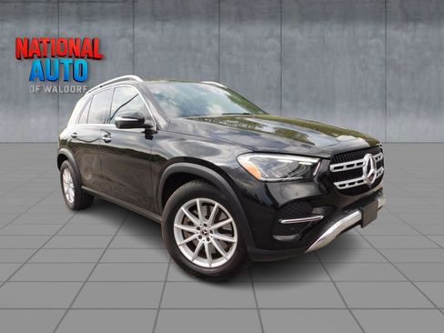 Used 2024 Mercedes-Benz GLE 450e 4MATIC image 1