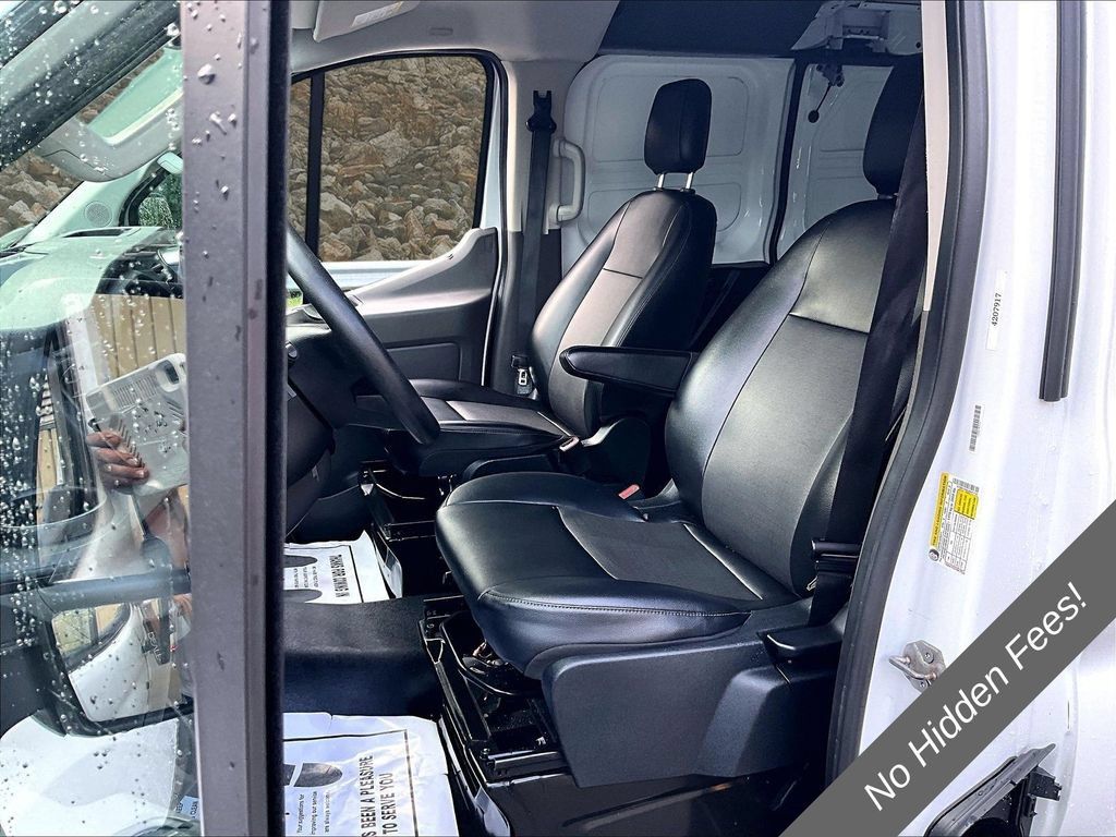 Used 2020 Ford Transit 250 Low Roof RWD image 22