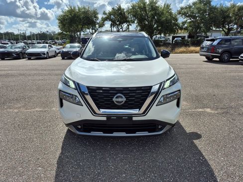 Certified 2022 Nissan Rogue SL FWD image 2