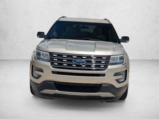 Used 2017 Ford Explorer XLT w/ Equipment Group 201A FWD video 2