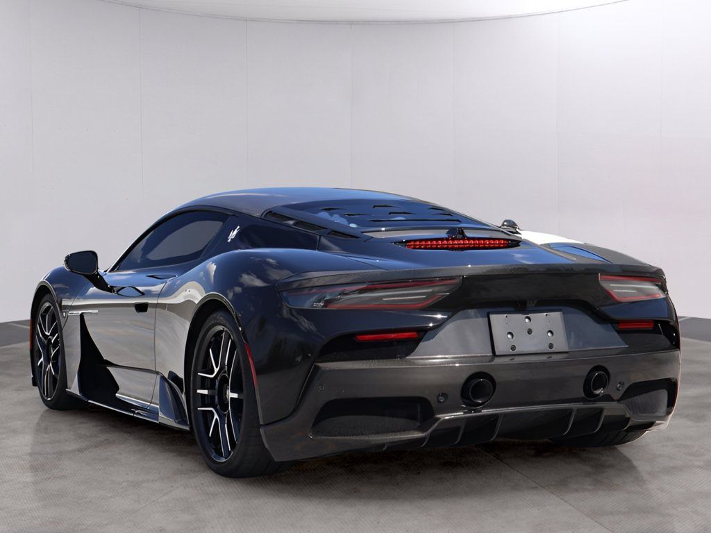 Used 2023 Maserati MC20 Coupe RWD image 5