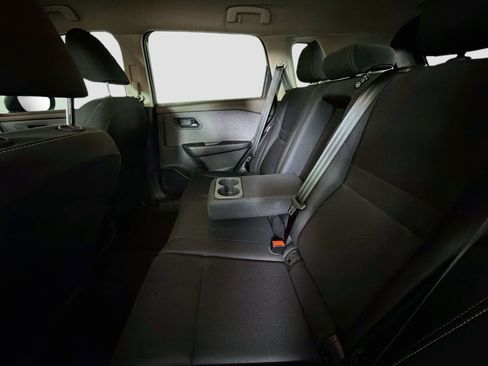 Used 2023 Nissan Rogue S FWD image 26