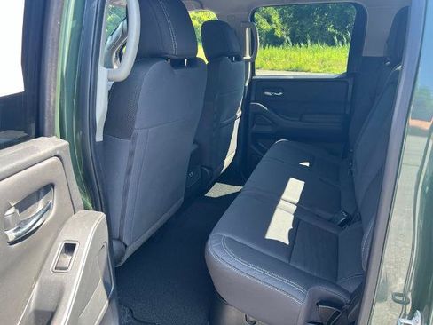 Certified 2023 Nissan Frontier SV w/ Tow Package AWD/4WD image 18