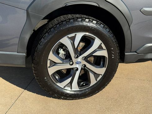 Used 2024 Subaru Outback Limited AWD/4WD image 8