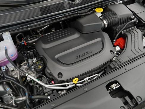 New 2026 Chrysler Pacifica Select image 34