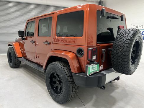 Used 2014 Jeep Wrangler Unlimited Sahara w/ Connectivity Group image 6
