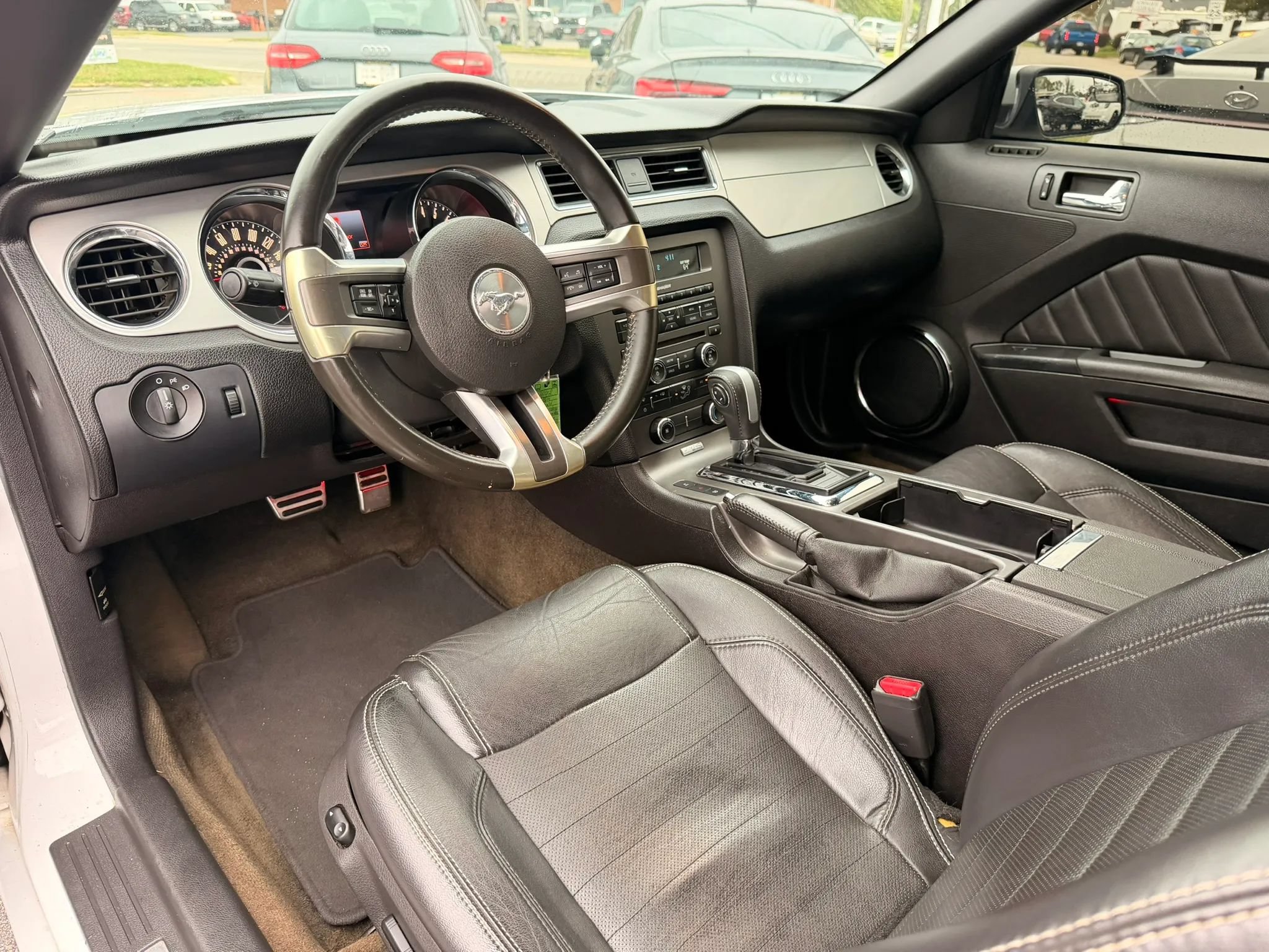 Used 2014 Ford Mustang Premium RWD image 22
