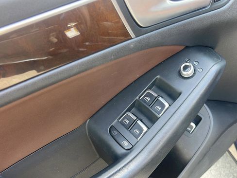 Used 2017 Audi Q5 2.0T Premium w/ Audi MMI Navigation Plus image 12