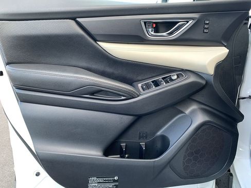 Used 2022 Subaru Ascent Limited image 15