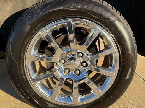 Used 2018 GMC Yukon XL Denali w/ Open Road Package image 17