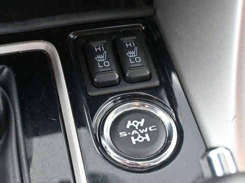 Used 2023 Mitsubishi Eclipse Cross LE AWD/4WD image 23