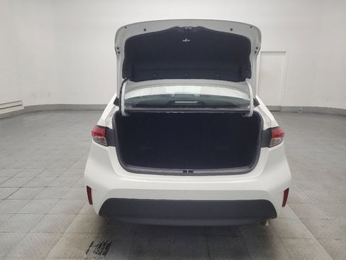 Used 2023 Toyota Corolla LE image 29