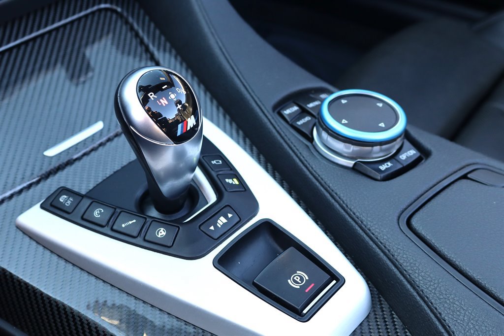 Used 2015 BMW M6 Convertible RWD image 44