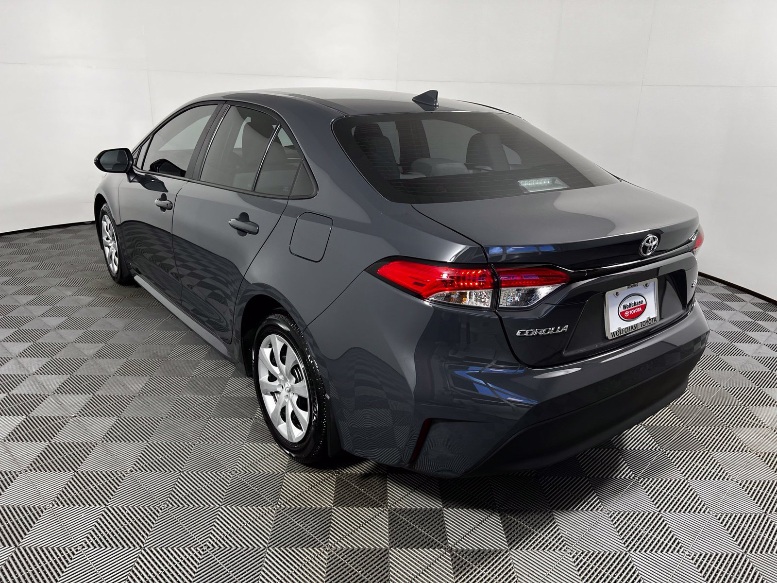 Used 2026 Toyota Corolla LE FWD image 8