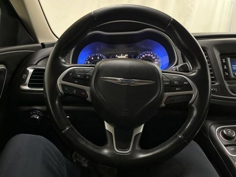 Used 2015 Chrysler 200 Limited w/ Convenience Group image 54