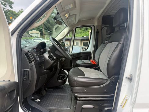 Used 2019 RAM ProMaster 1500 FWD image 9
